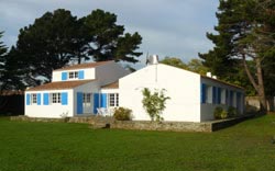 Location Ile d' Yeu Port Joinville