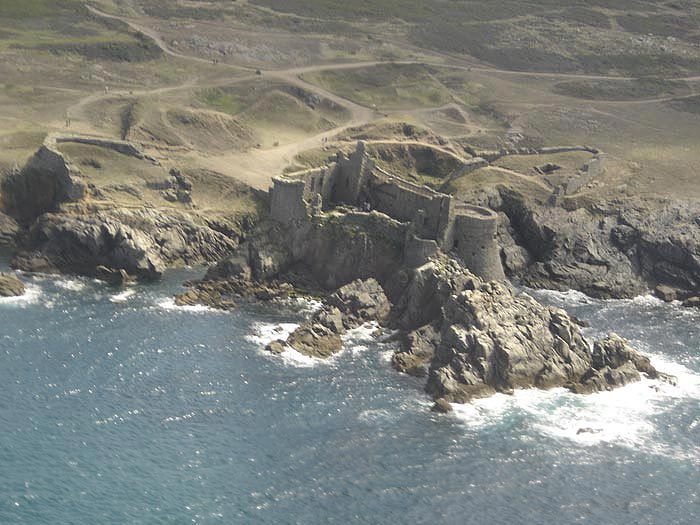 l'architecture du vieux chateau ile d yeu